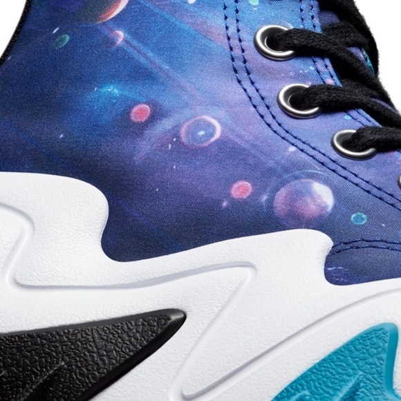 Converse x Space Jam: Run Star Motion LIMITED EDITON / 172488C - Picture 8 of 16